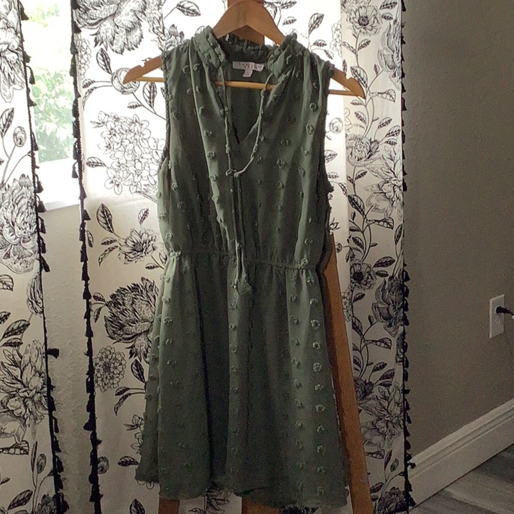 Inspired Hearts Olive Textured Midi Dress - Picture 3 of 3